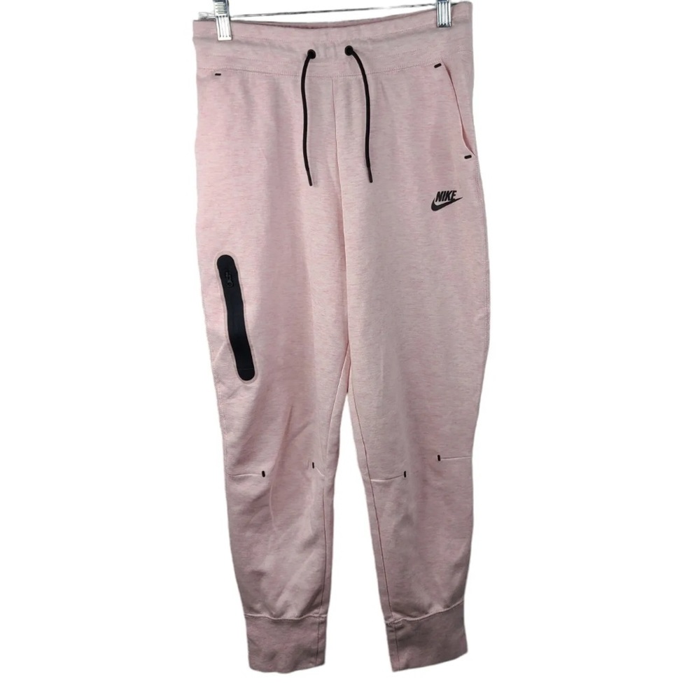 Big kid Nike tech joggers